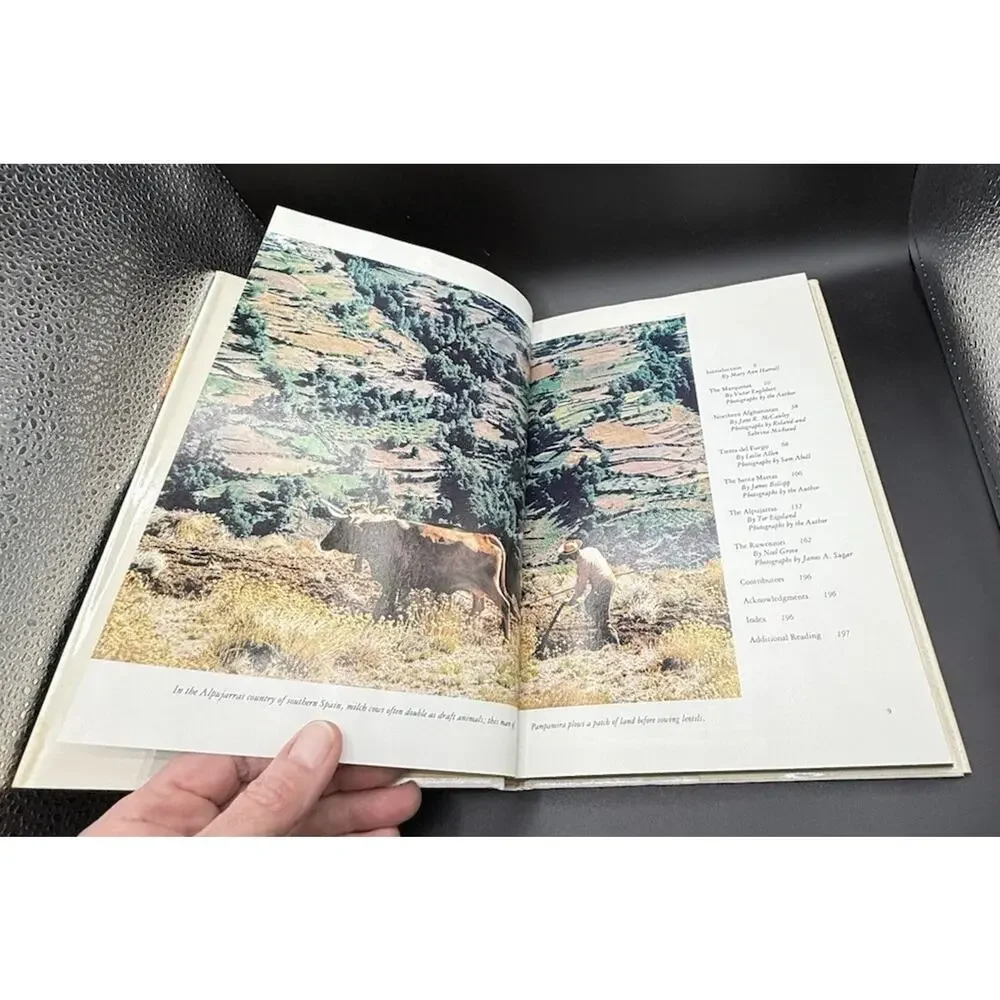 Secret Corners Of The World hc Nat Geo Society 1st Ed 1982 EUC!